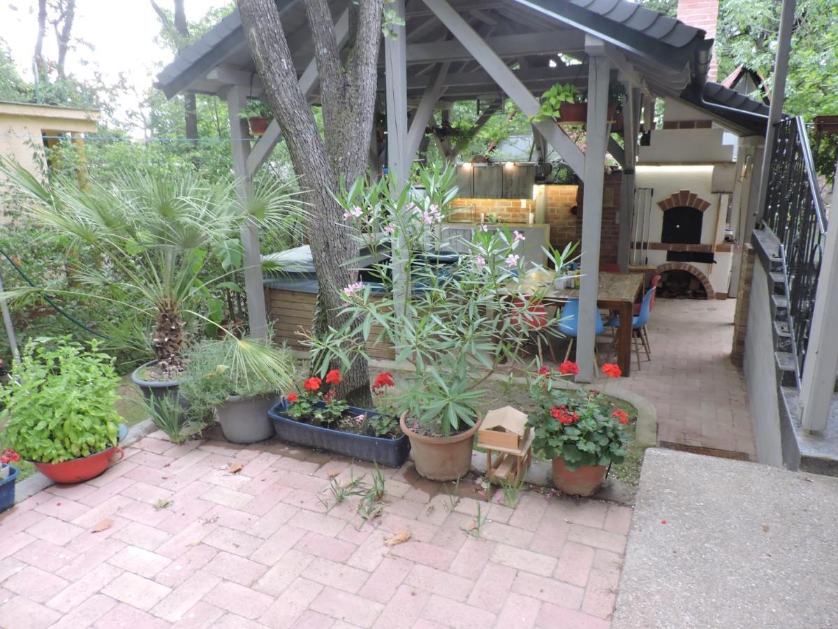 Szepezd Oak Villa Balatonszepezd